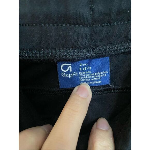 Boys gap black sweat pants‎ size small - Picture 4 of 4